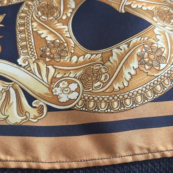 Versace Baroque Print Shirt - Black and Gold - Picture 14 of 14